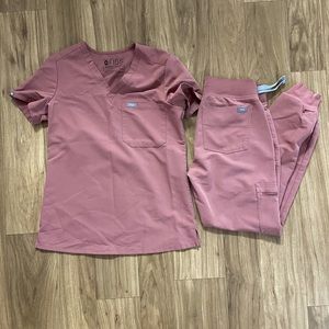EUC Figs Scrub Set Mauve Petite XXS